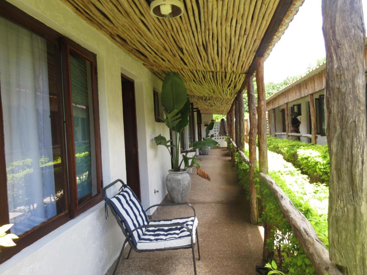 Nkanhi Centro De Conferencias E Hotel Ponta do Ouro Eksteriør billede